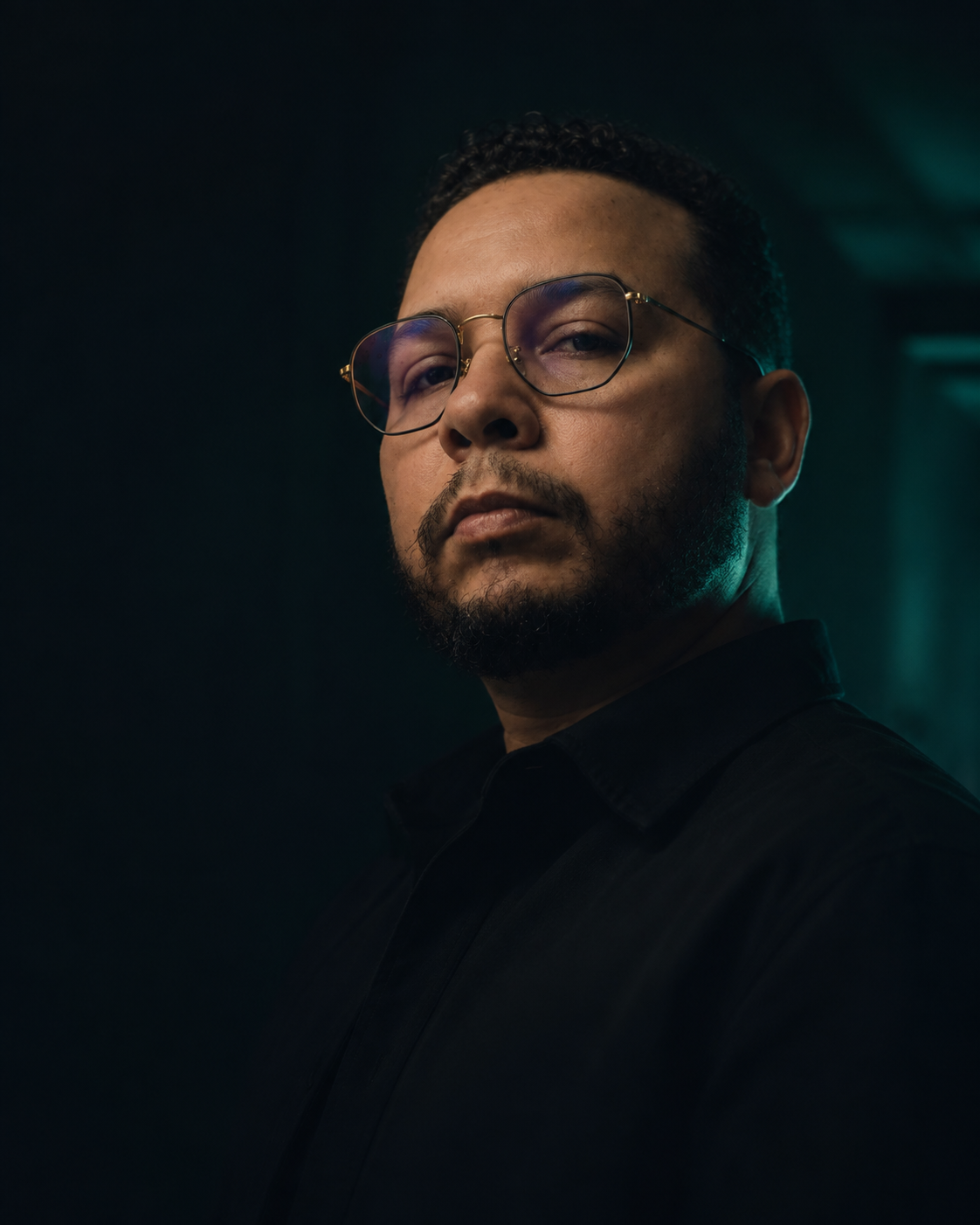 Raphael Sidrone, apresentador da minissérie